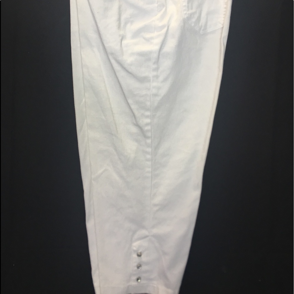 White crop pants with Rhinestone buttons